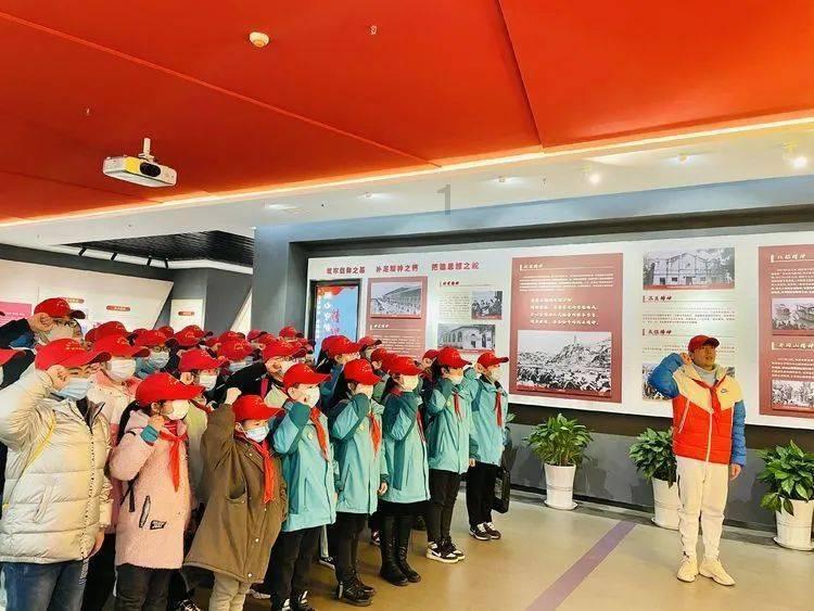有什么好看不露的适合在大学穿的裙子吗？游戏画面